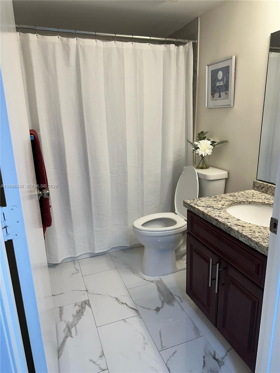 CYPRESS BEND CONDOMINIUM - Residential