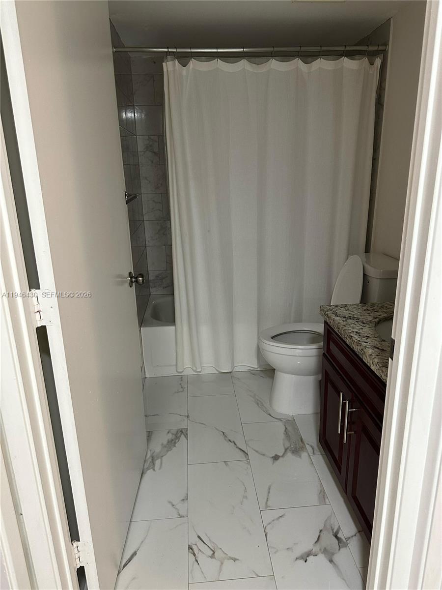 CYPRESS BEND CONDOMINIUM - Residential