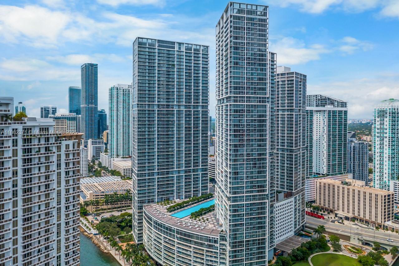 ICON BRICKELL NO TWO - Residential