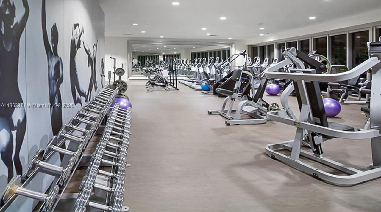 ICON BRICKELL NO TWO - Residential