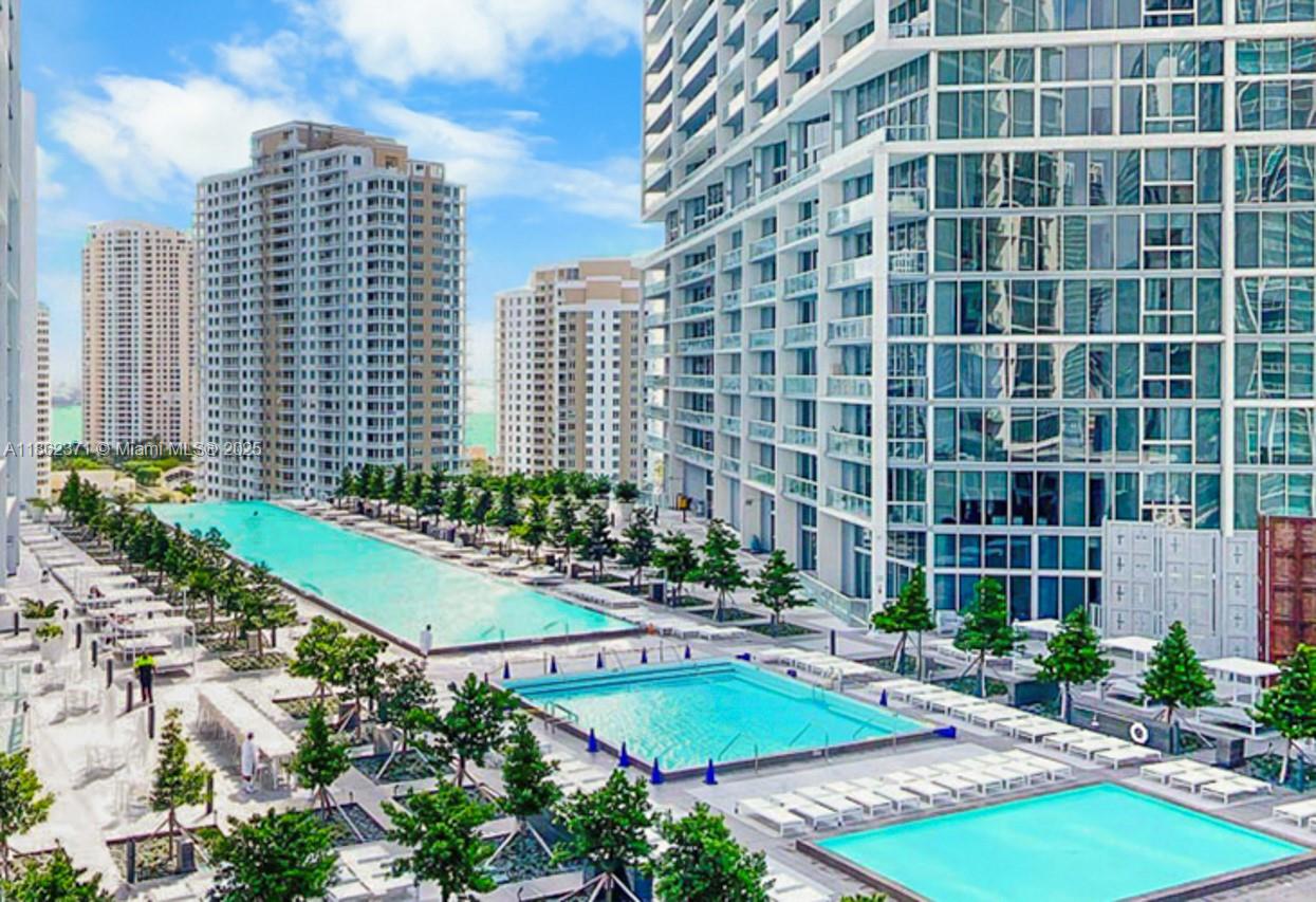 ICON BRICKELL NO TWO - Residential