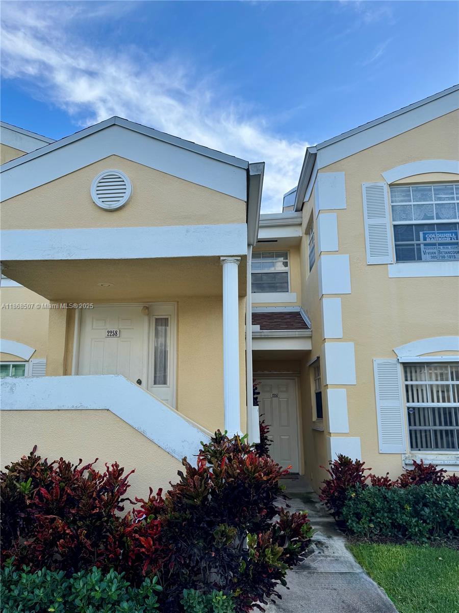 KEYS GATE CONDO NO SEVEN - Residential