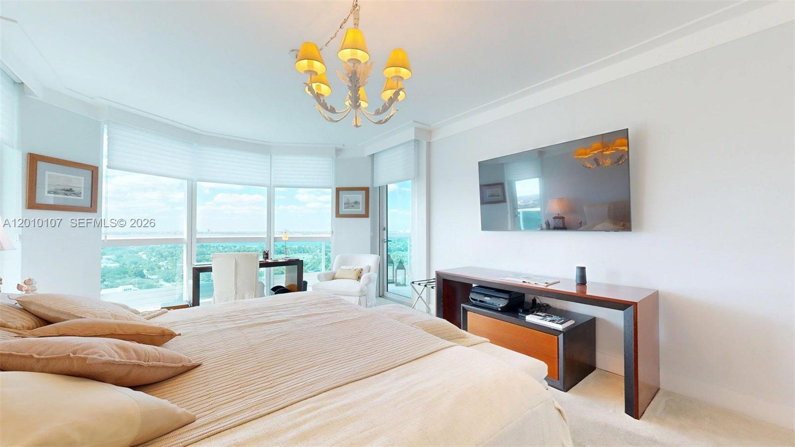 CAPOBELLA CONDO - Residential