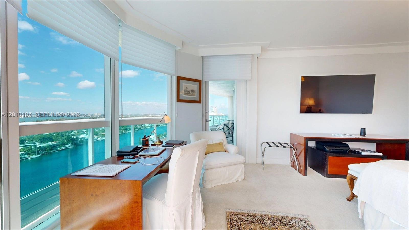 CAPOBELLA CONDO - Residential