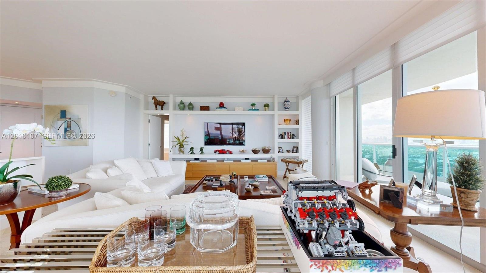 CAPOBELLA CONDO - Residential