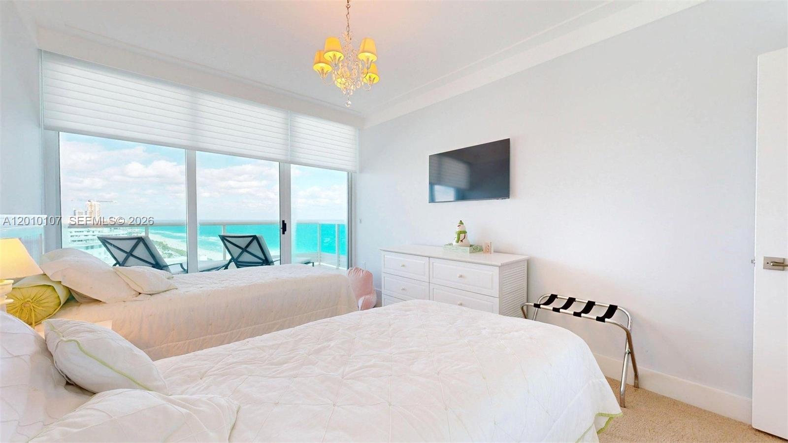 CAPOBELLA CONDO - Residential
