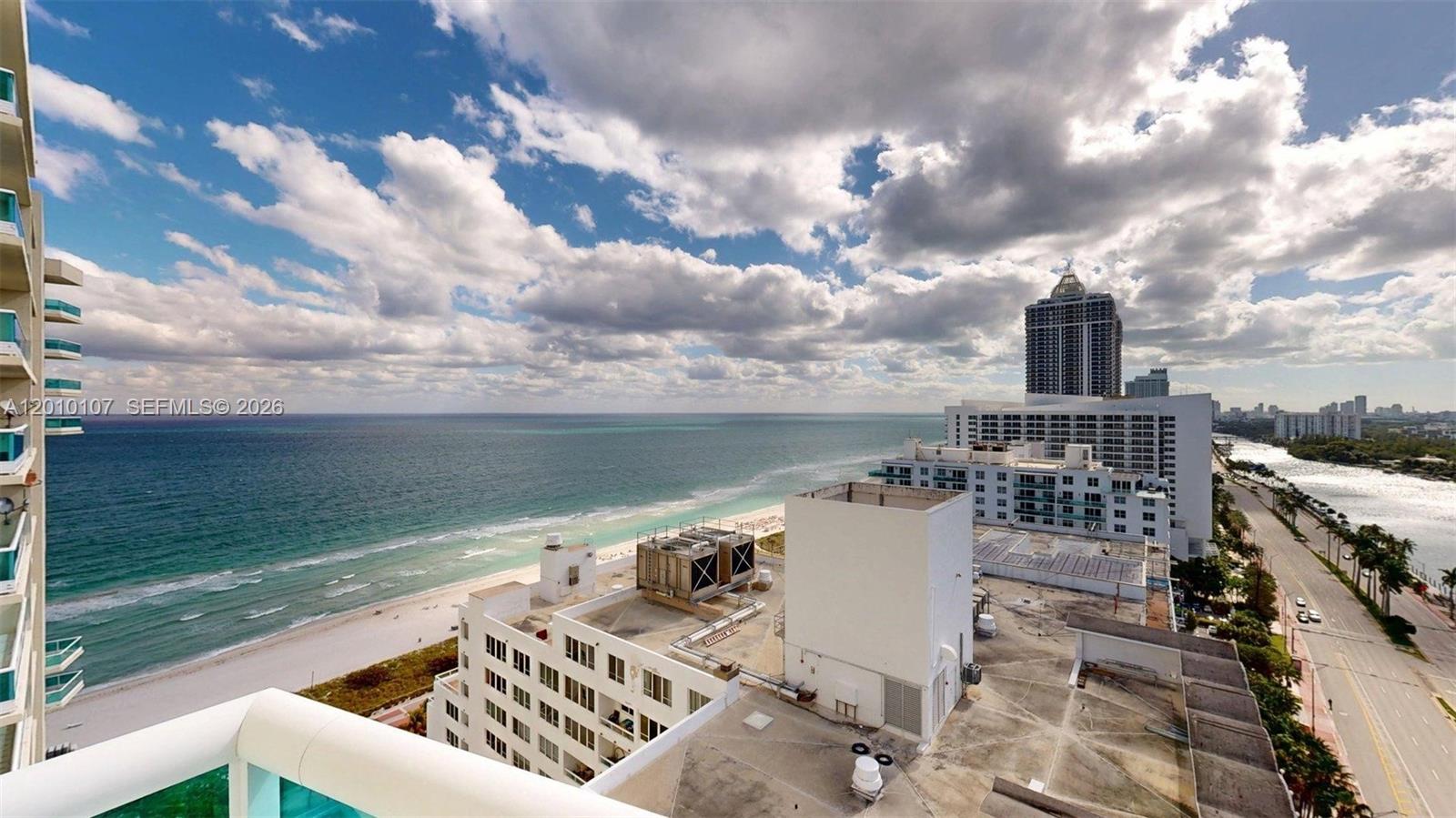 CAPOBELLA CONDO - Residential