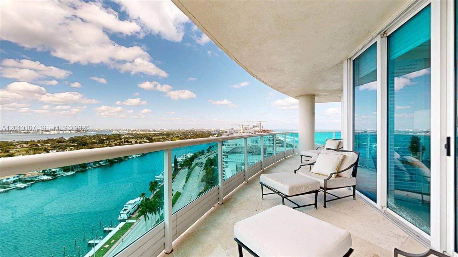 CAPOBELLA CONDO - Residential