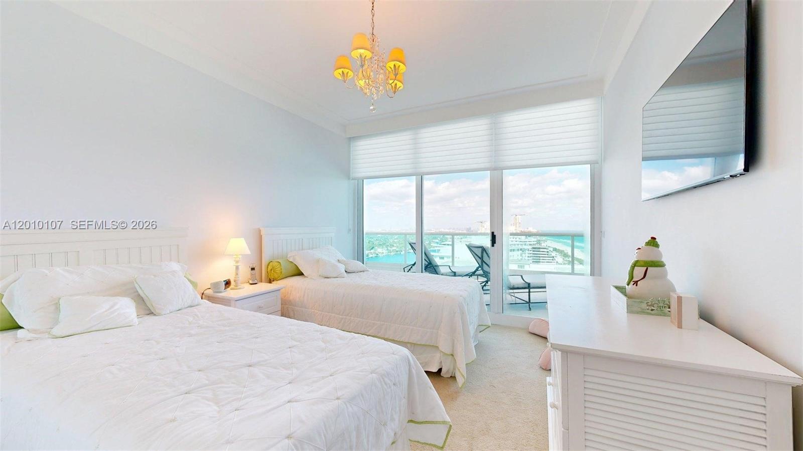 CAPOBELLA CONDO - Residential