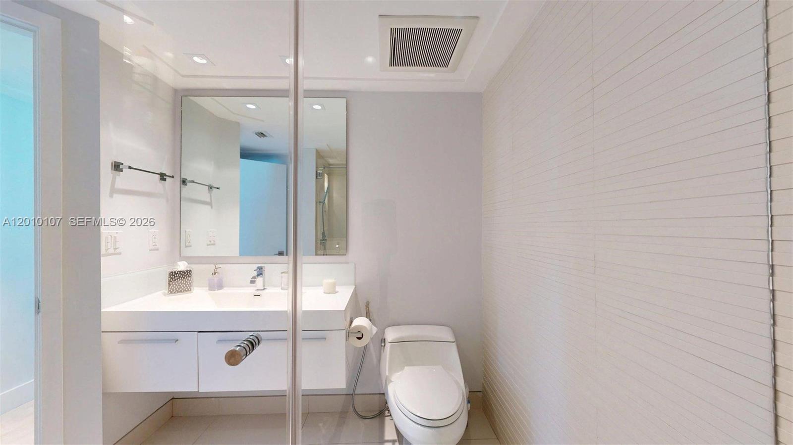 CAPOBELLA CONDO - Residential