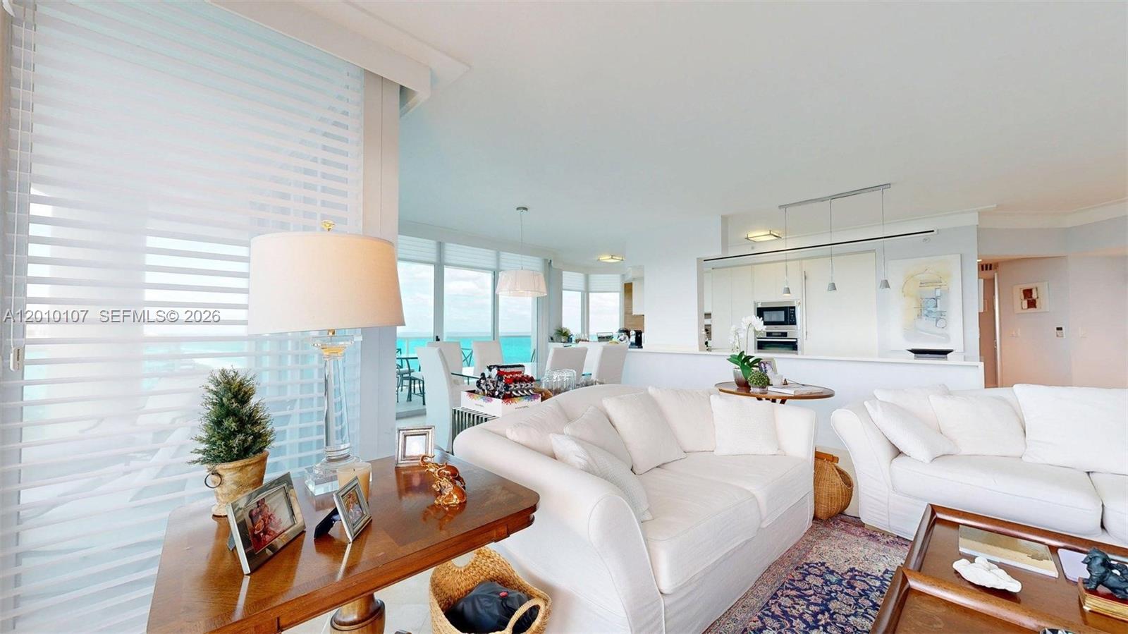 CAPOBELLA CONDO - Residential
