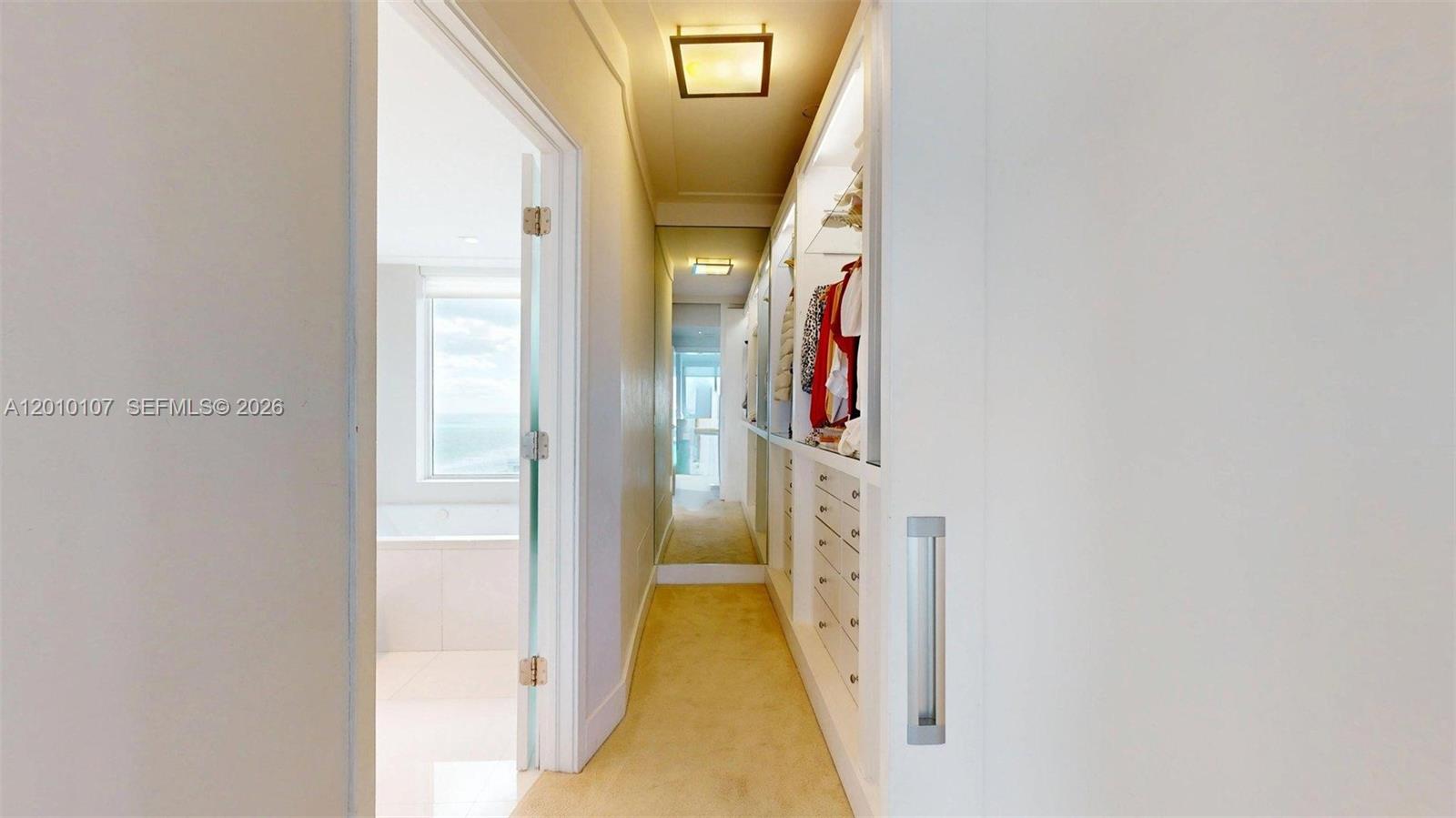 CAPOBELLA CONDO - Residential