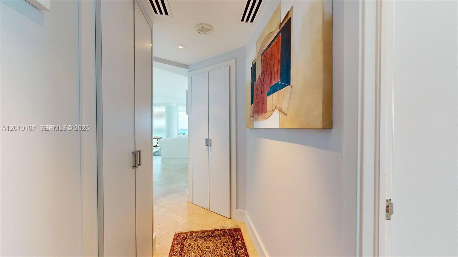 CAPOBELLA CONDO - Residential