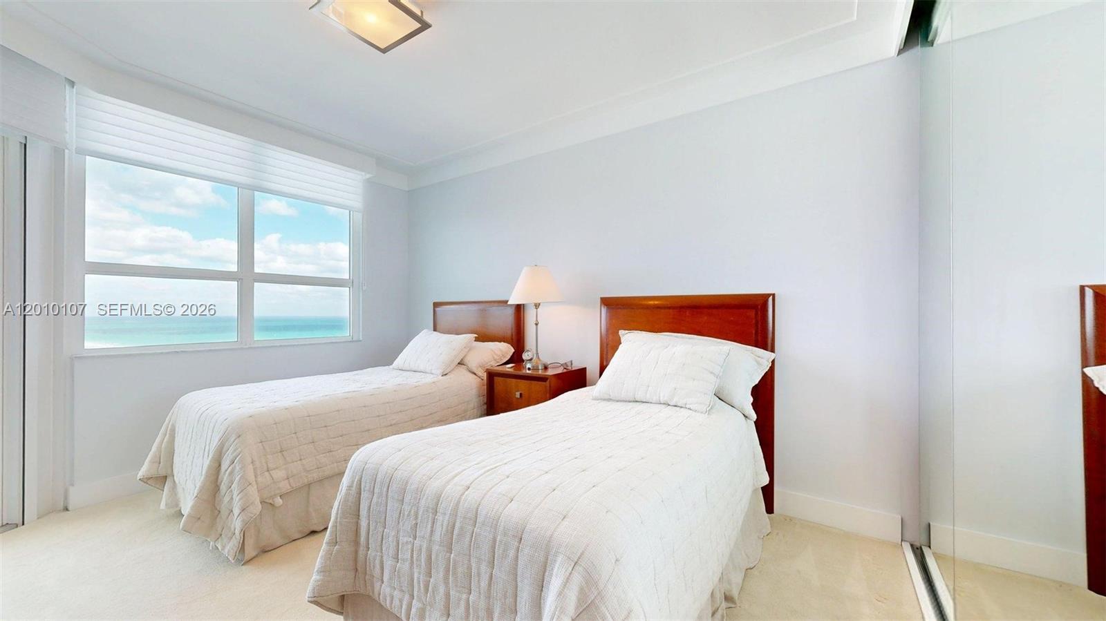 CAPOBELLA CONDO - Residential