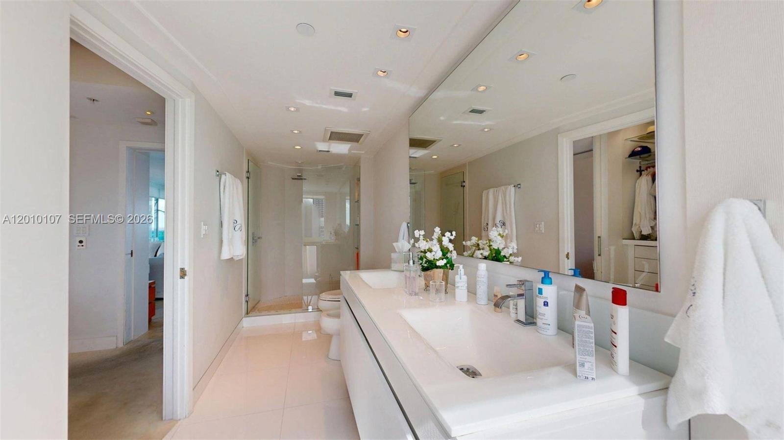 CAPOBELLA CONDO - Residential