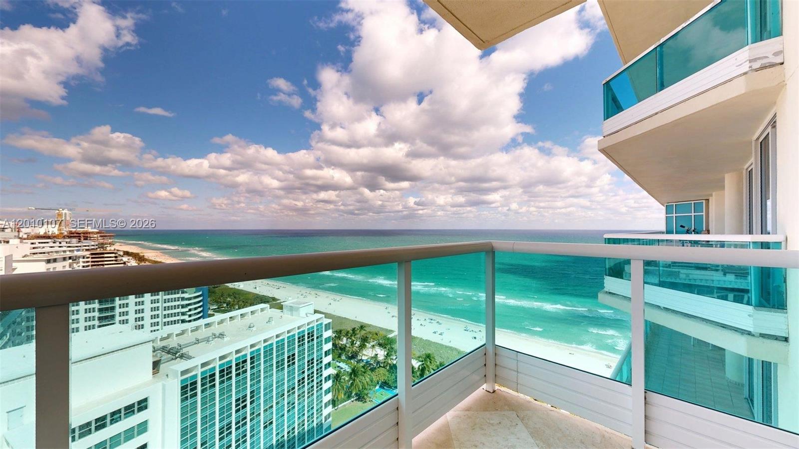 CAPOBELLA CONDO - Residential