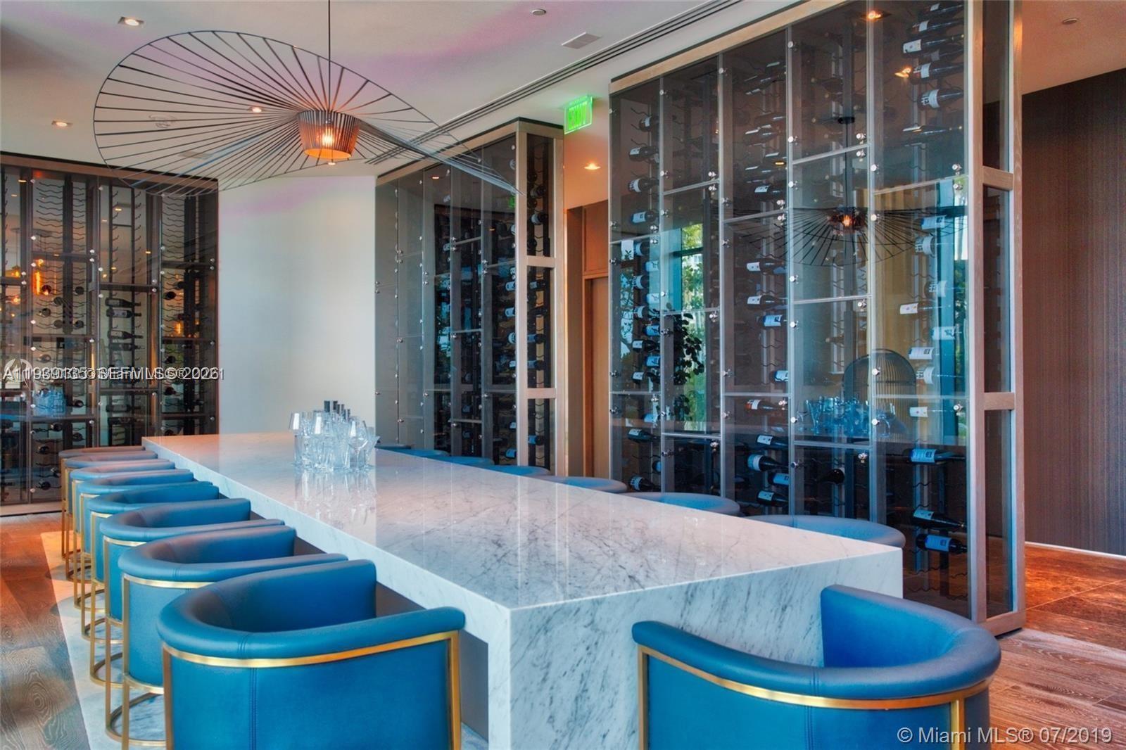 PARAISO BAY CONDO - Residential