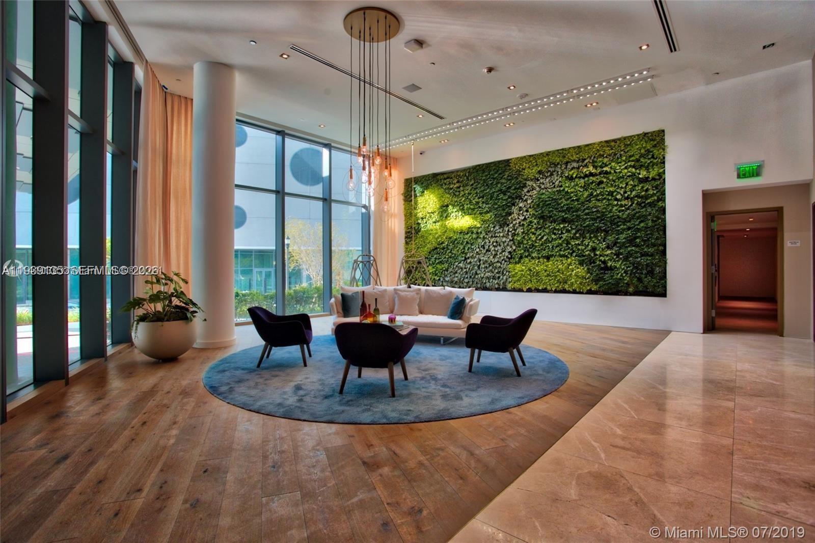 PARAISO BAY CONDO - Residential