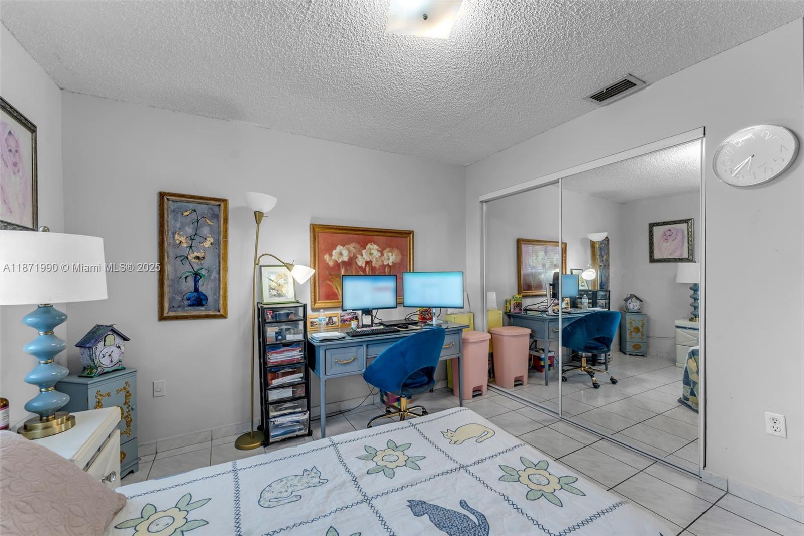 WEST GARDEN HOMES AT LAGO - Residential