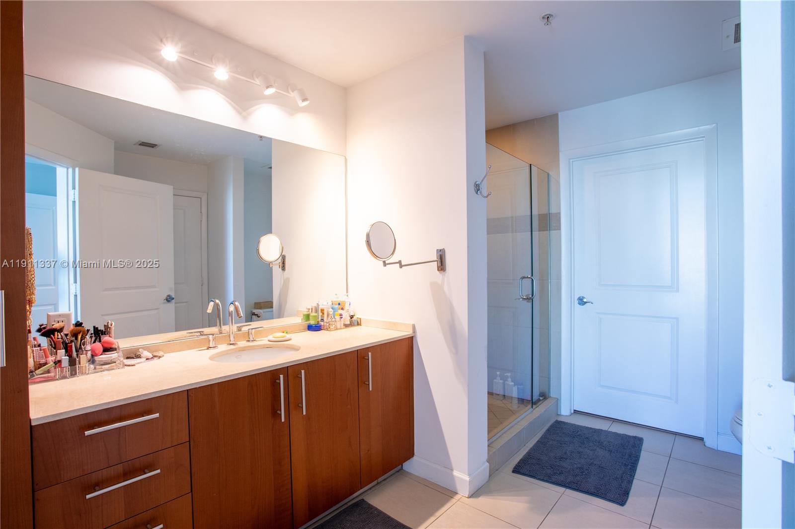 OCEAN MARINE YACHT CLUB C - Residential