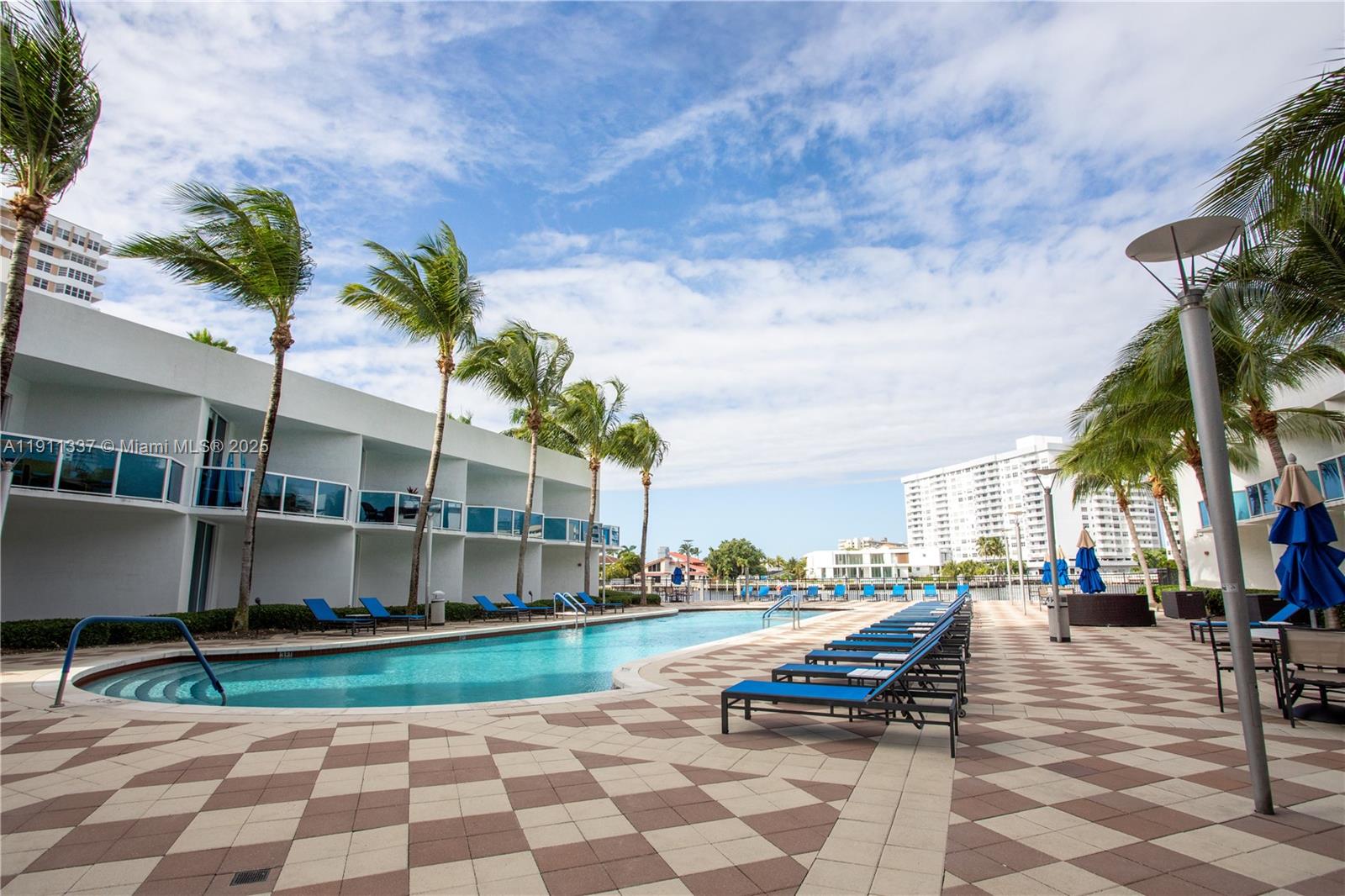 OCEAN MARINE YACHT CLUB C - Residential