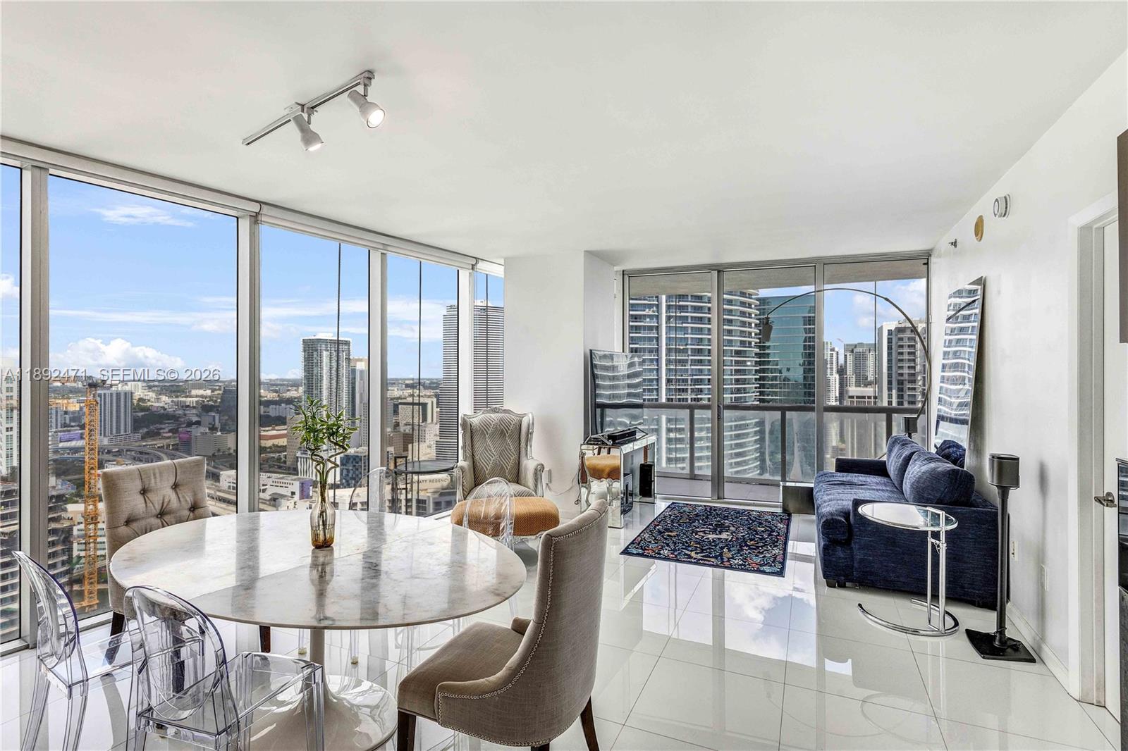 ICONBRICKELL CONDO NO 1 - Residential