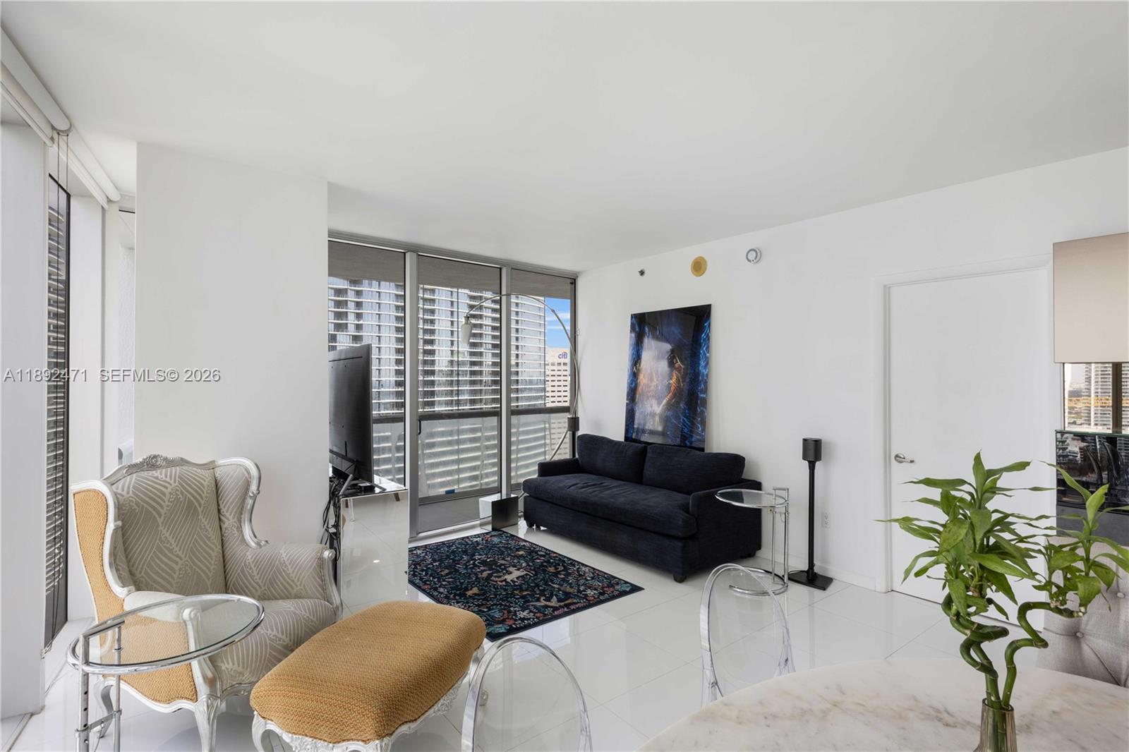 ICONBRICKELL CONDO NO 1 - Residential