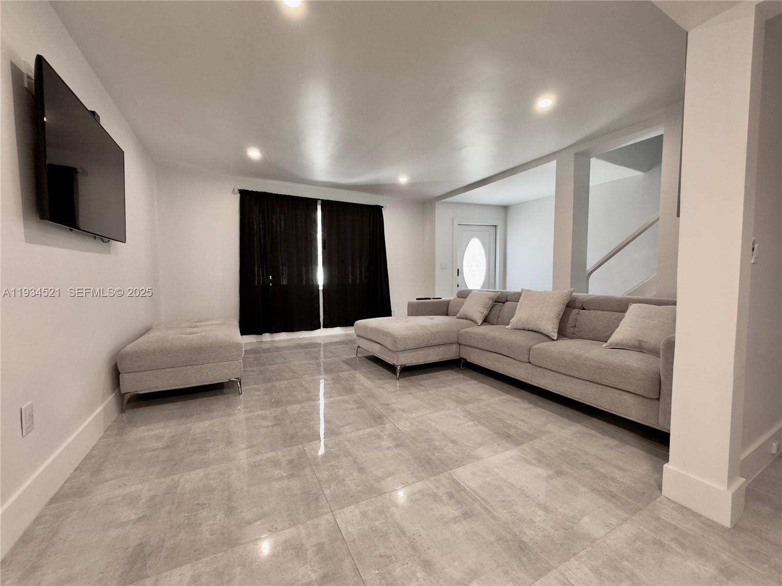 CLAIR LAKE - Residential Lease