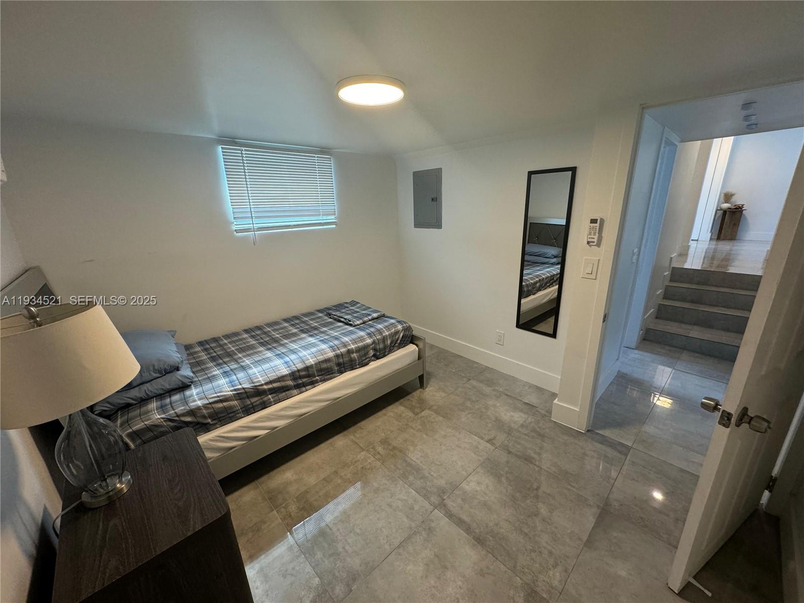 CLAIR LAKE - Residential Lease