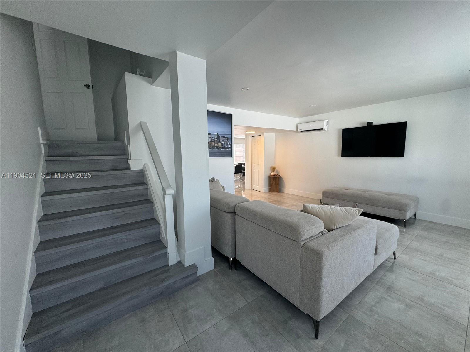 CLAIR LAKE - Residential Lease