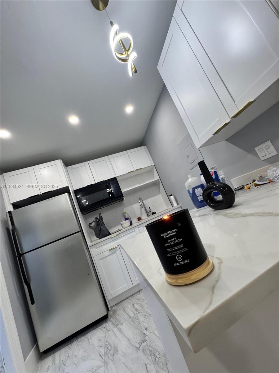 CLAIR LAKE - Residential Lease