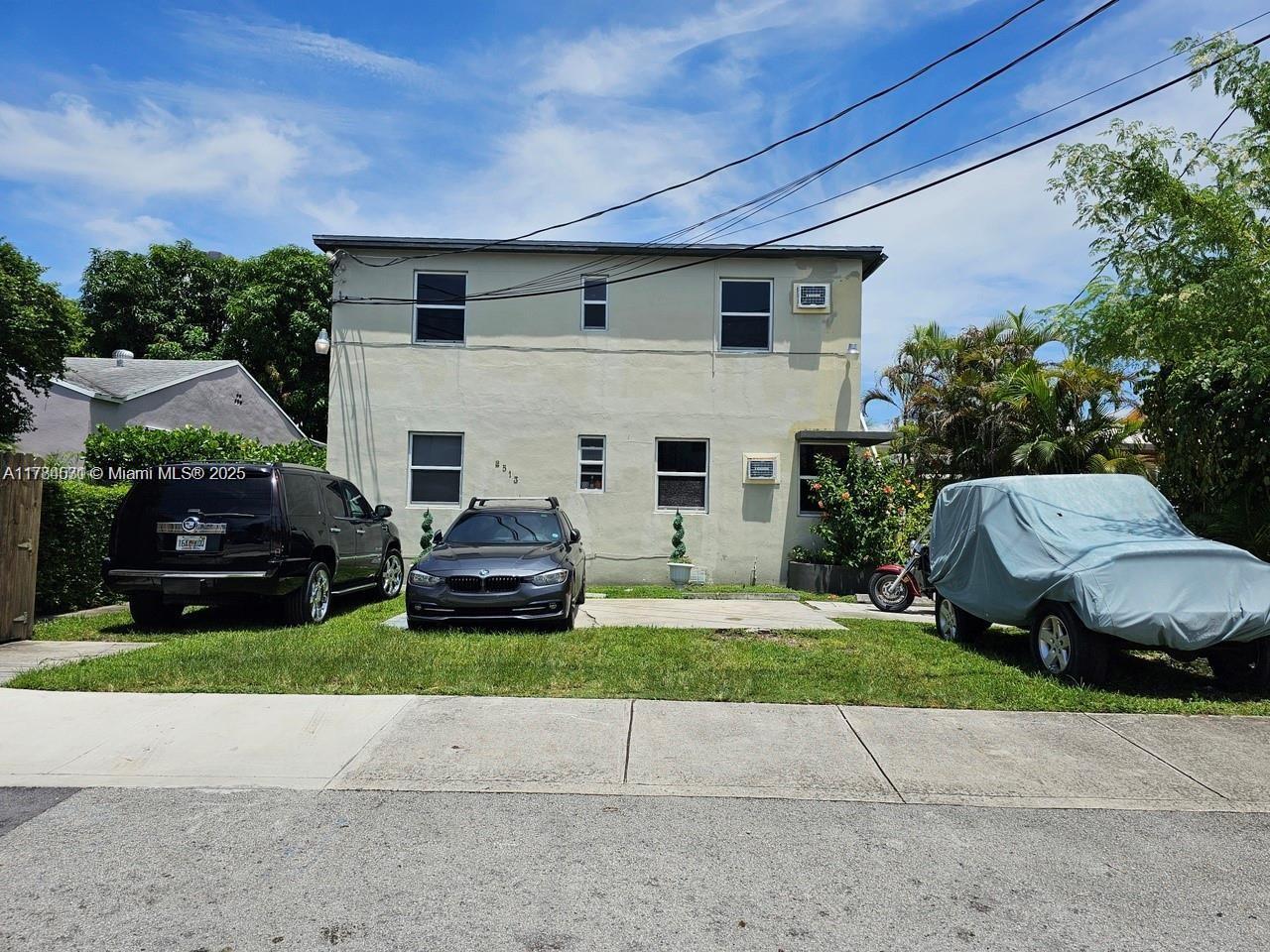 Rental Property at 2513 Sw 10th St 5, Miami, Broward County, Florida - Bathrooms: 1  - $1,350 MO.