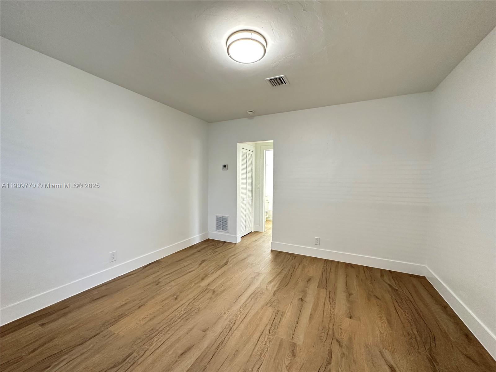 SILVER SHORES UNIT - Residential Lease