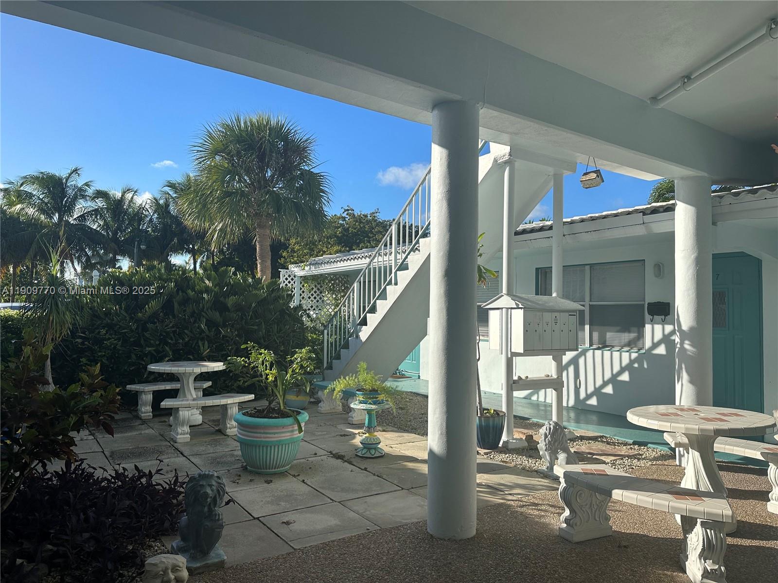 SILVER SHORES UNIT - Residential Lease