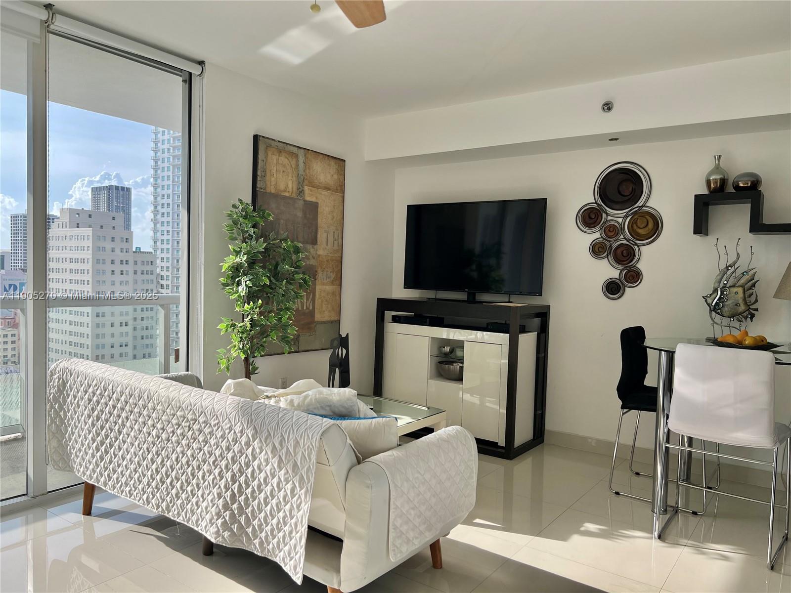 50 BISCAYNE CONDO - Residential Lease