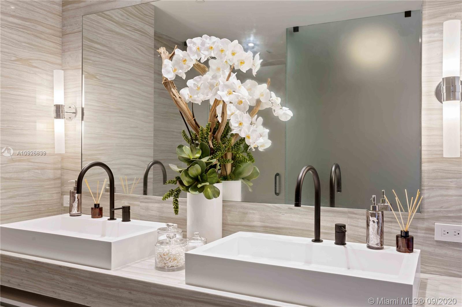 Auberge Beach Residences - Residential