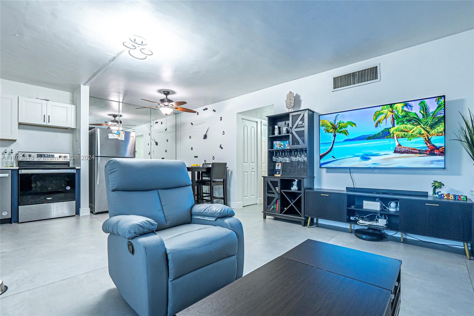 Property for Sale at 1425 Arthur St 116B, Hollywood, Broward County, Florida - Bedrooms: 2 
Bathrooms: 2  - $209,900