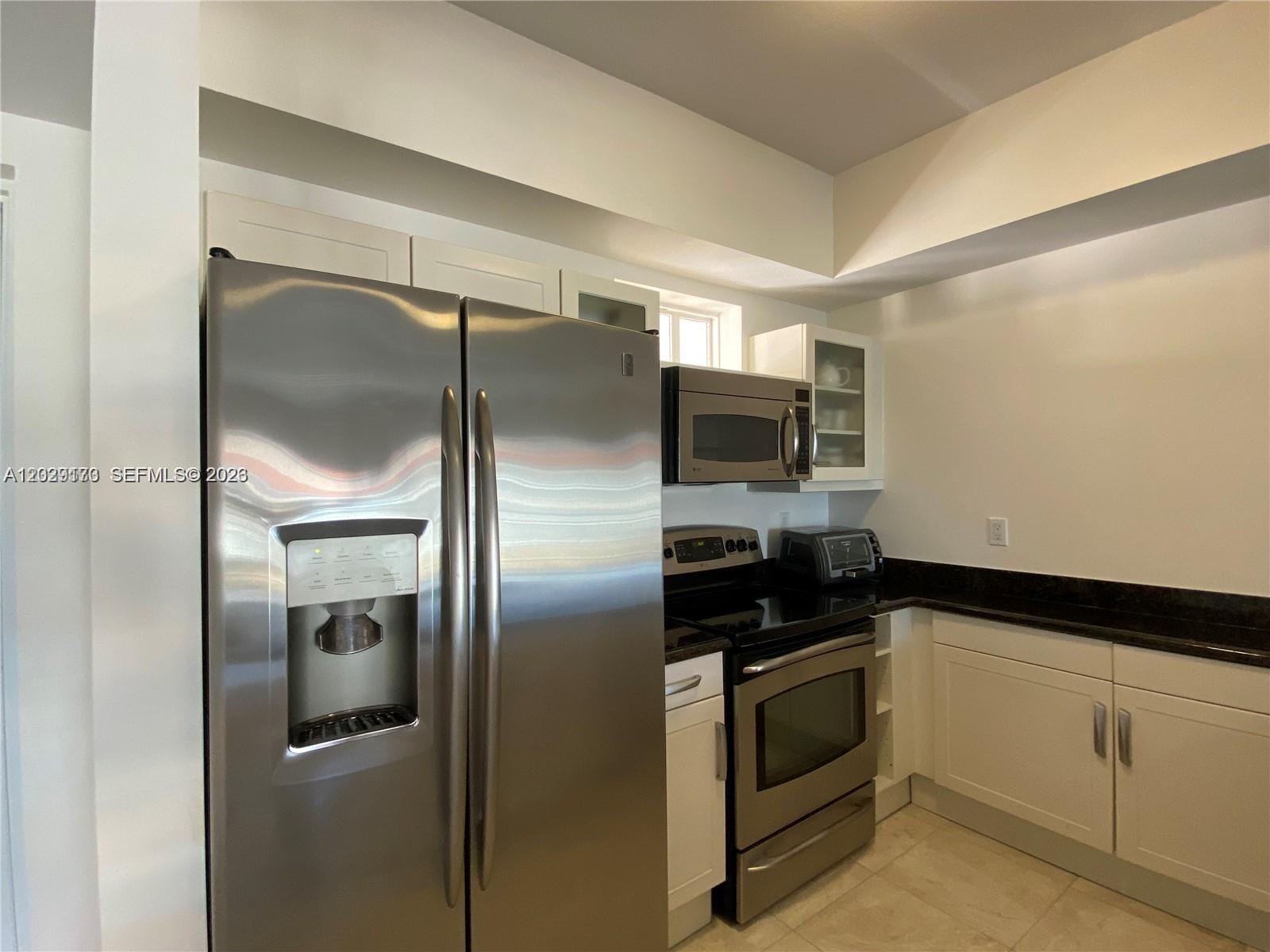 DOWNTOWN DADELAND CONDO N - Residential