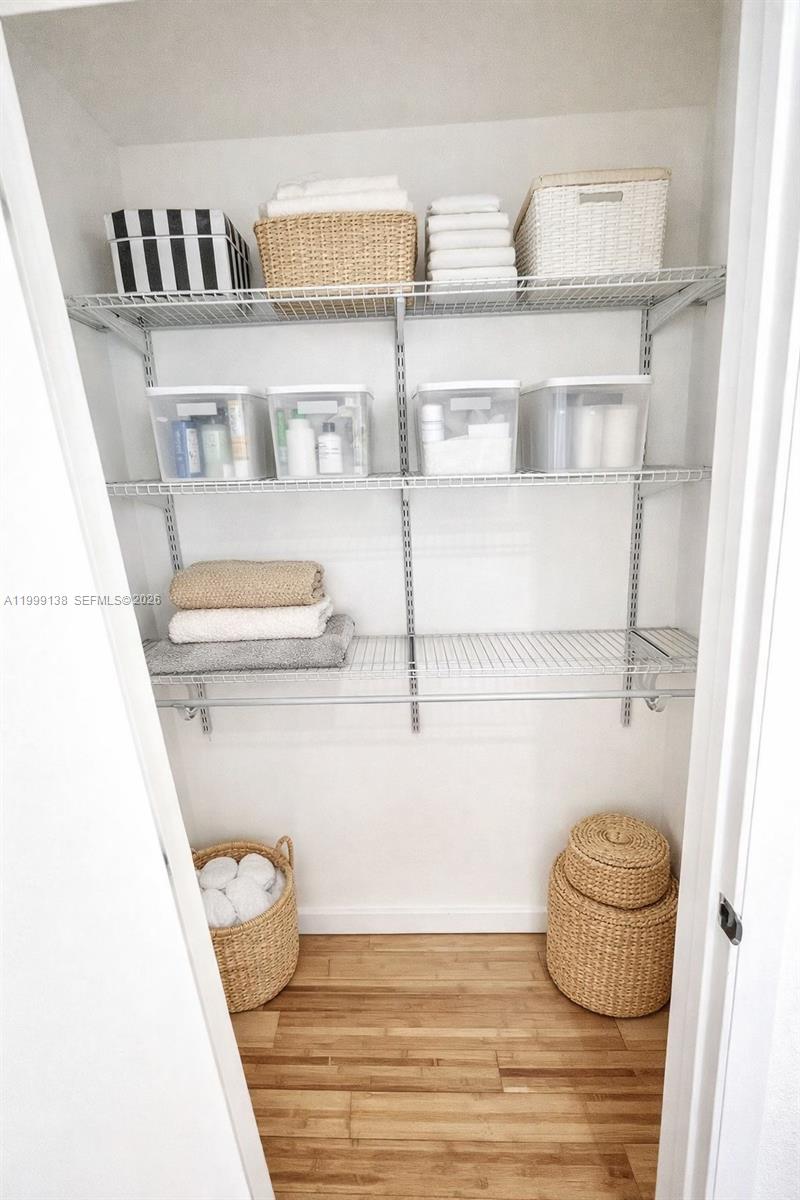 THE WATERCLUB CONDO - Residential