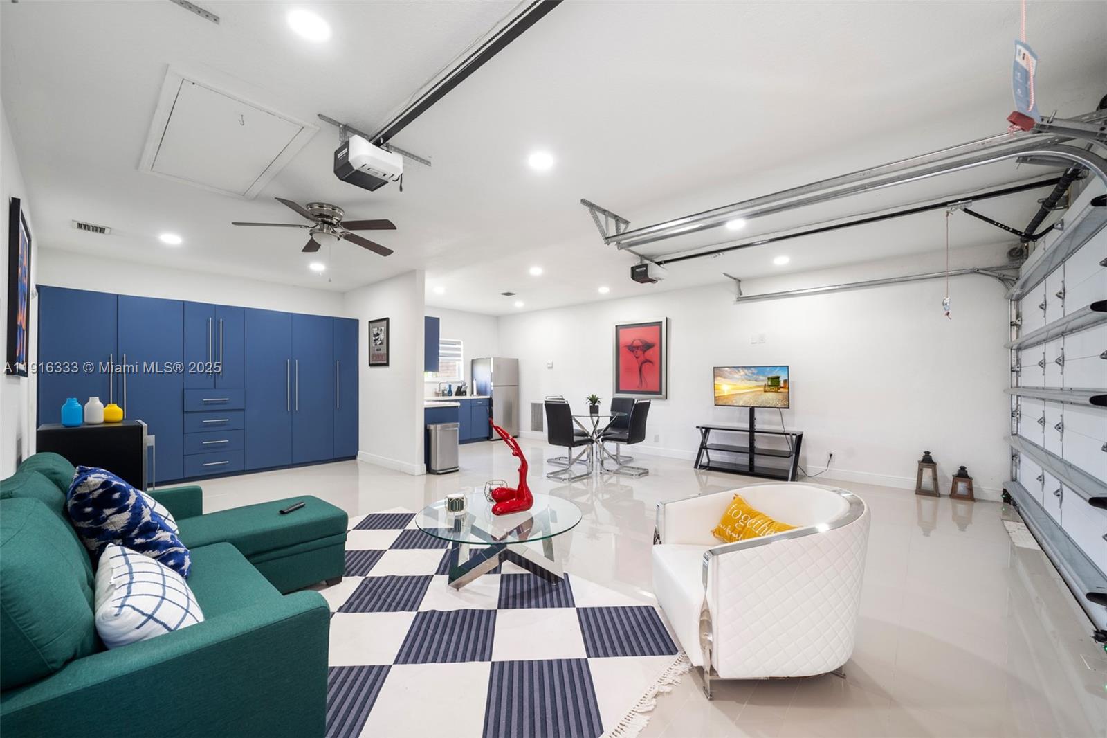 CHAMBERS SUB SE1/4 - Residential