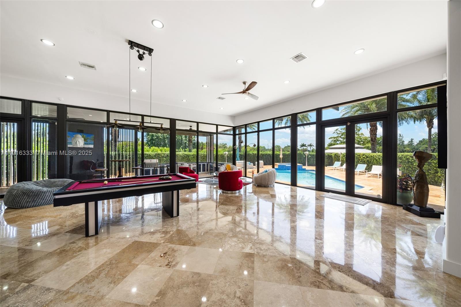 CHAMBERS SUB SE1/4 - Residential