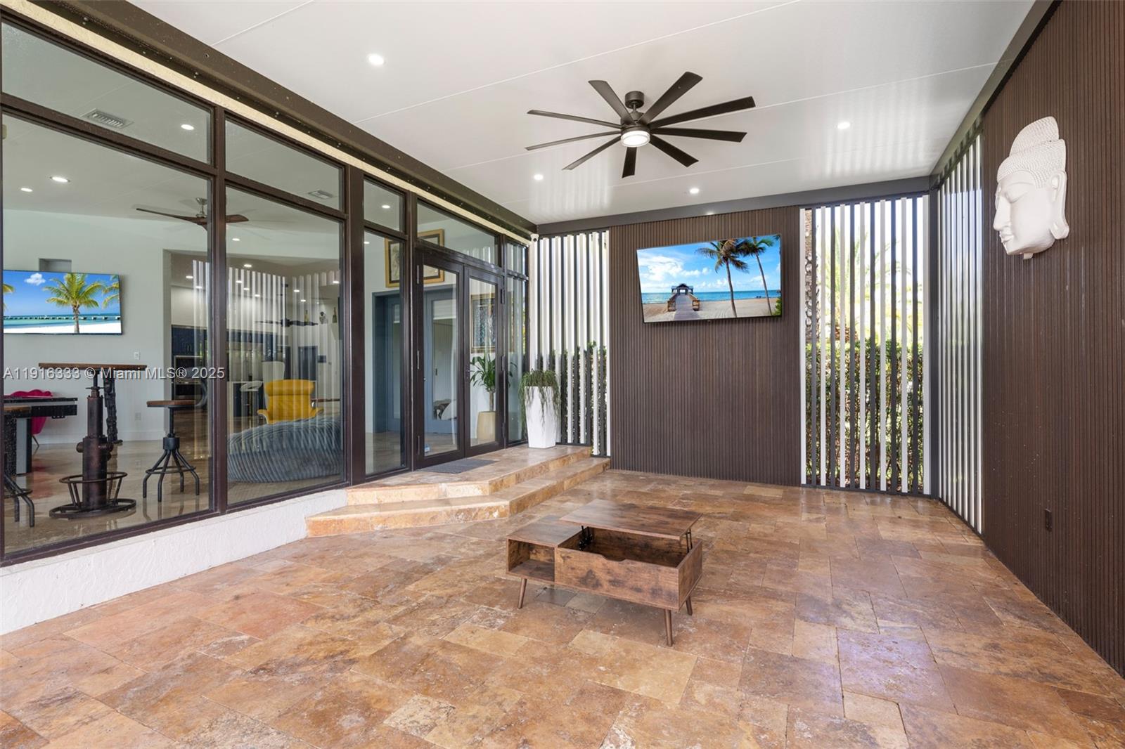 CHAMBERS SUB SE1/4 - Residential