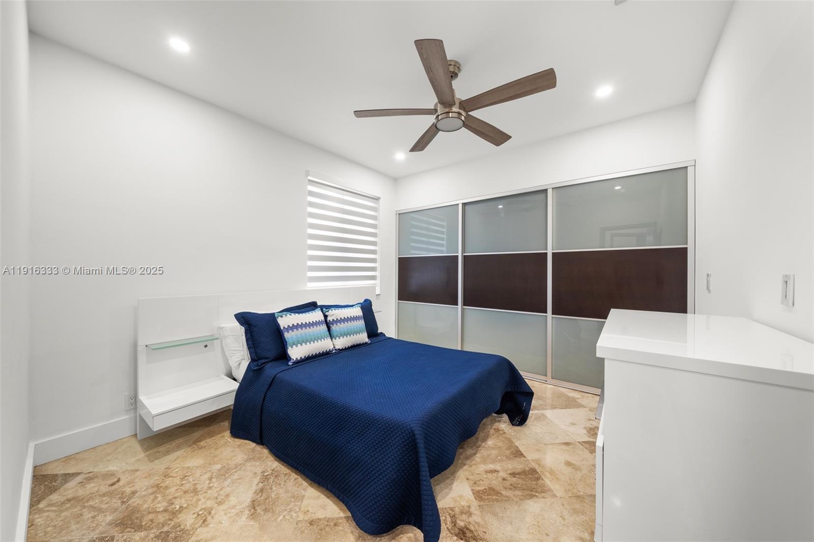 CHAMBERS SUB SE1/4 - Residential