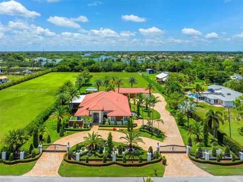 17490 SW 70th Pl Southwest Ranches FL 33331