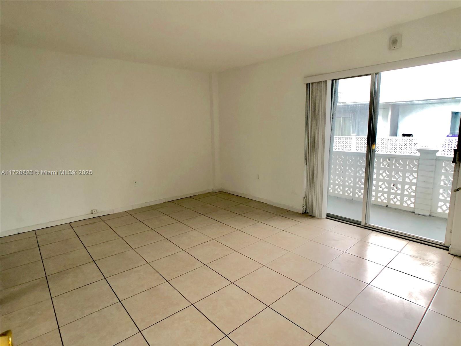 TWIN TOWERS CONDO - Residential