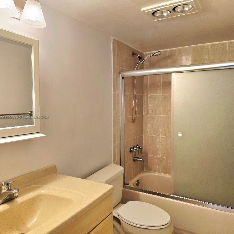 MEADOWBROOK LAKES CONDO - Residential