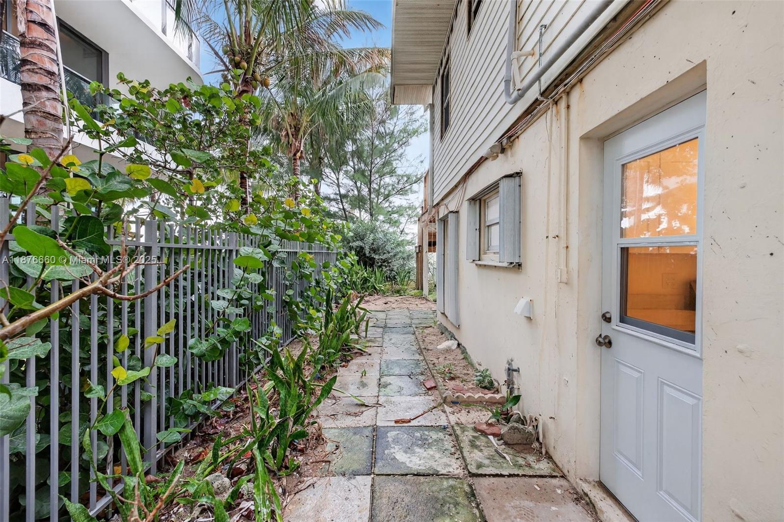 GOLDEN SHORES CONDO - Residential Lease