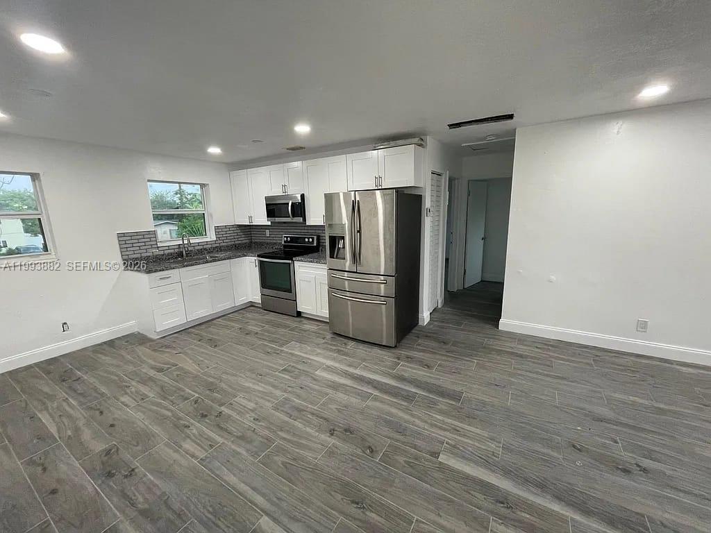 BRYSA PARK - Residential Lease