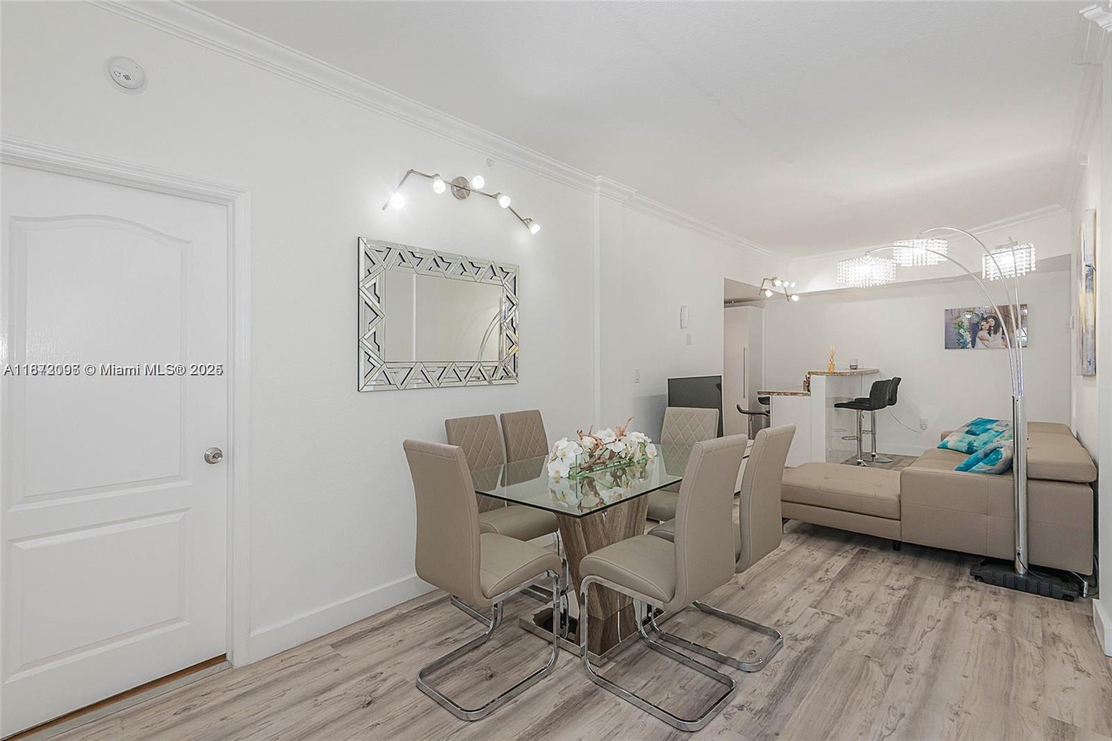 POINCIANA LAKES VILLAS CO - Residential Lease