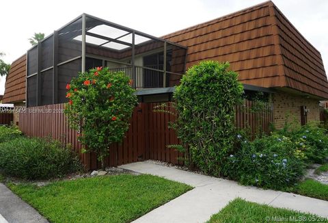 11881 SW 13th Ct Davie FL 33325